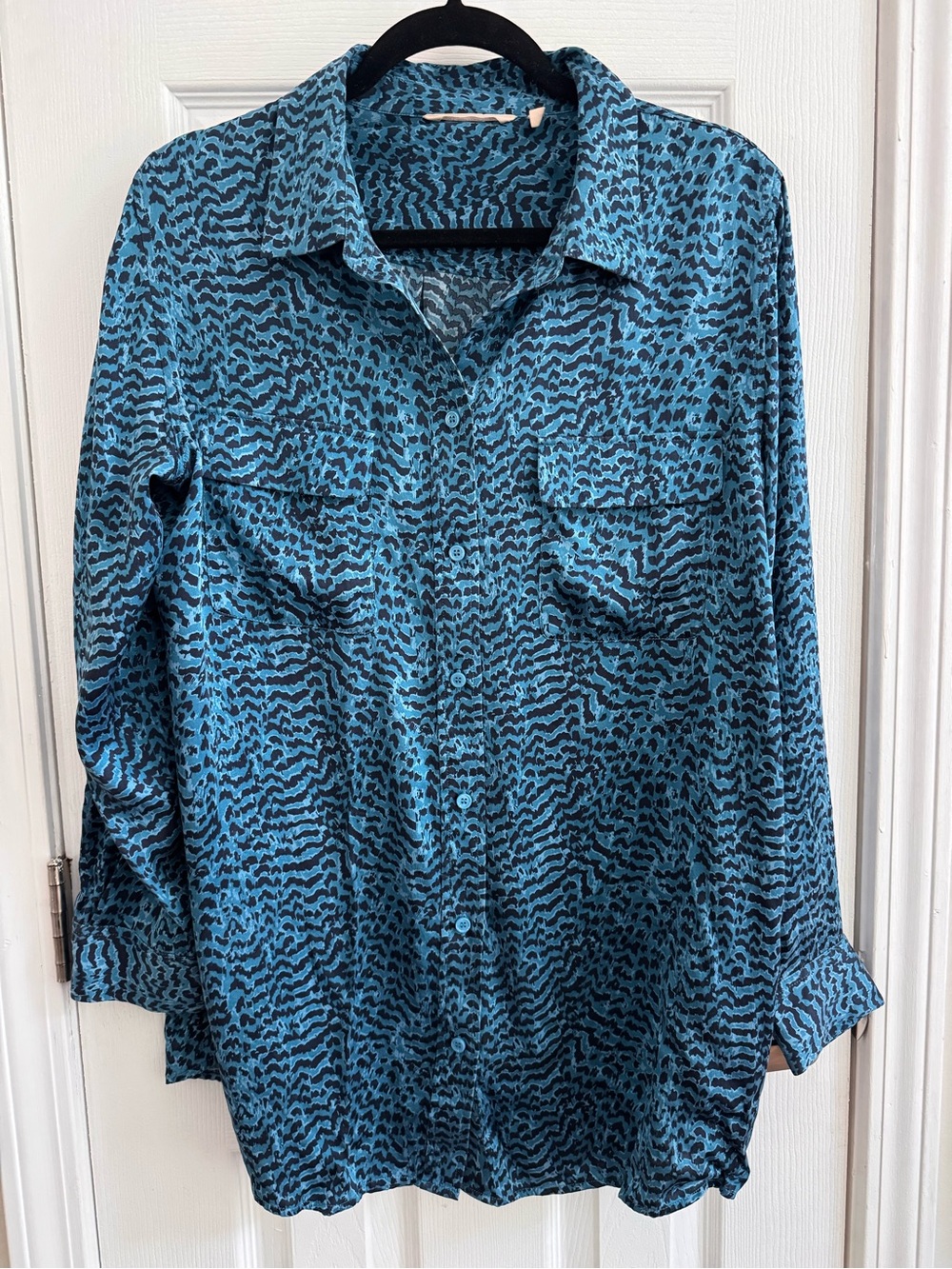SOFT SURROUNDINGS 100% Silk Blue Printed Button Up Shirt Size XL